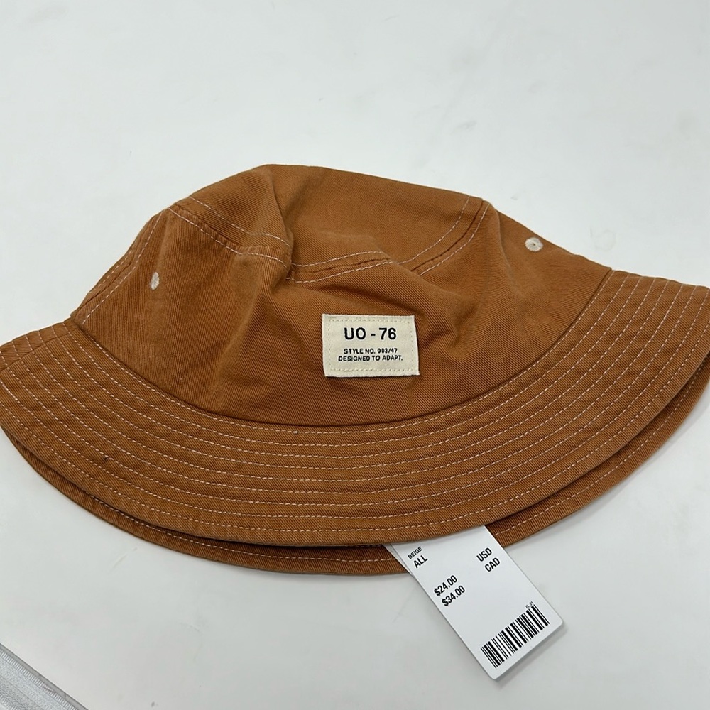 Urban outfitters bucket hat NWT